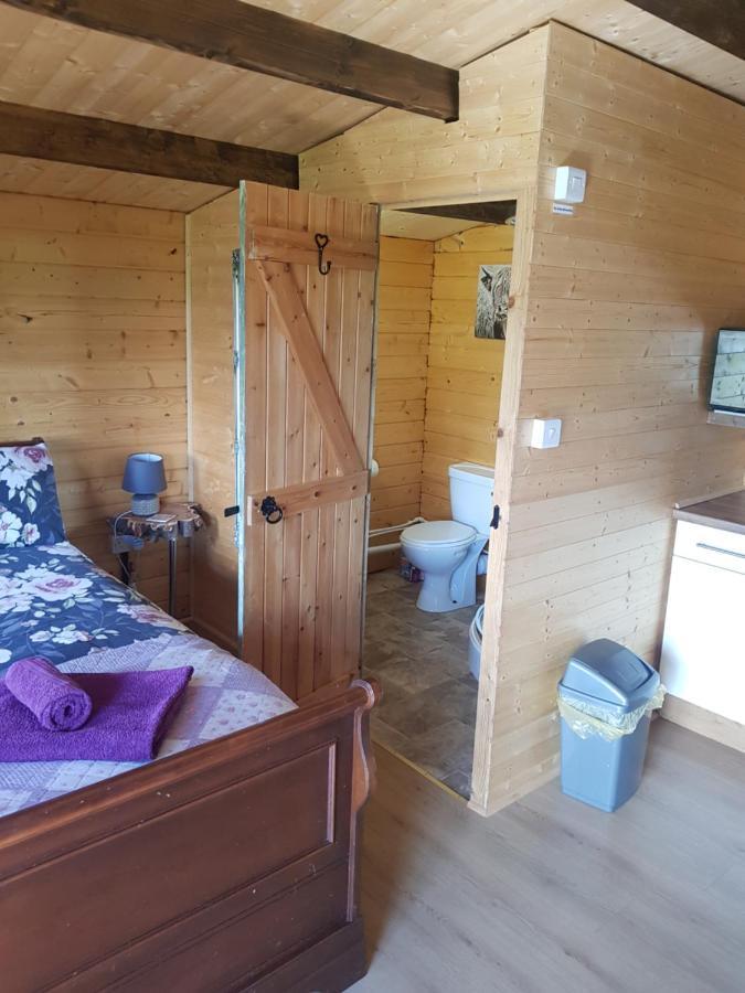 Country Bumpkin - Romantic Couples Stay In Oakhill Cabin Exterior photo